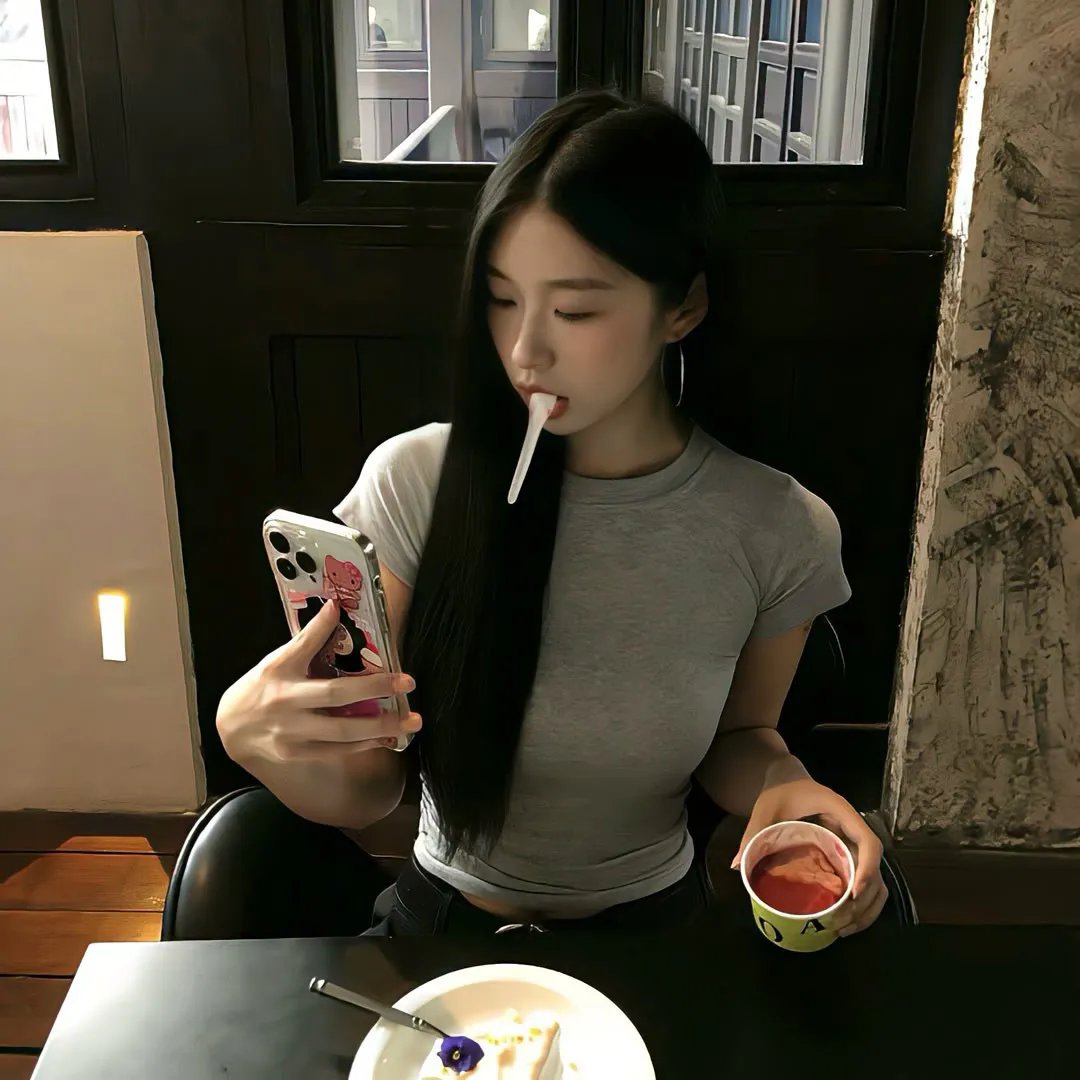 色鬼争春