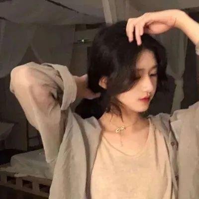 宝华尼车站